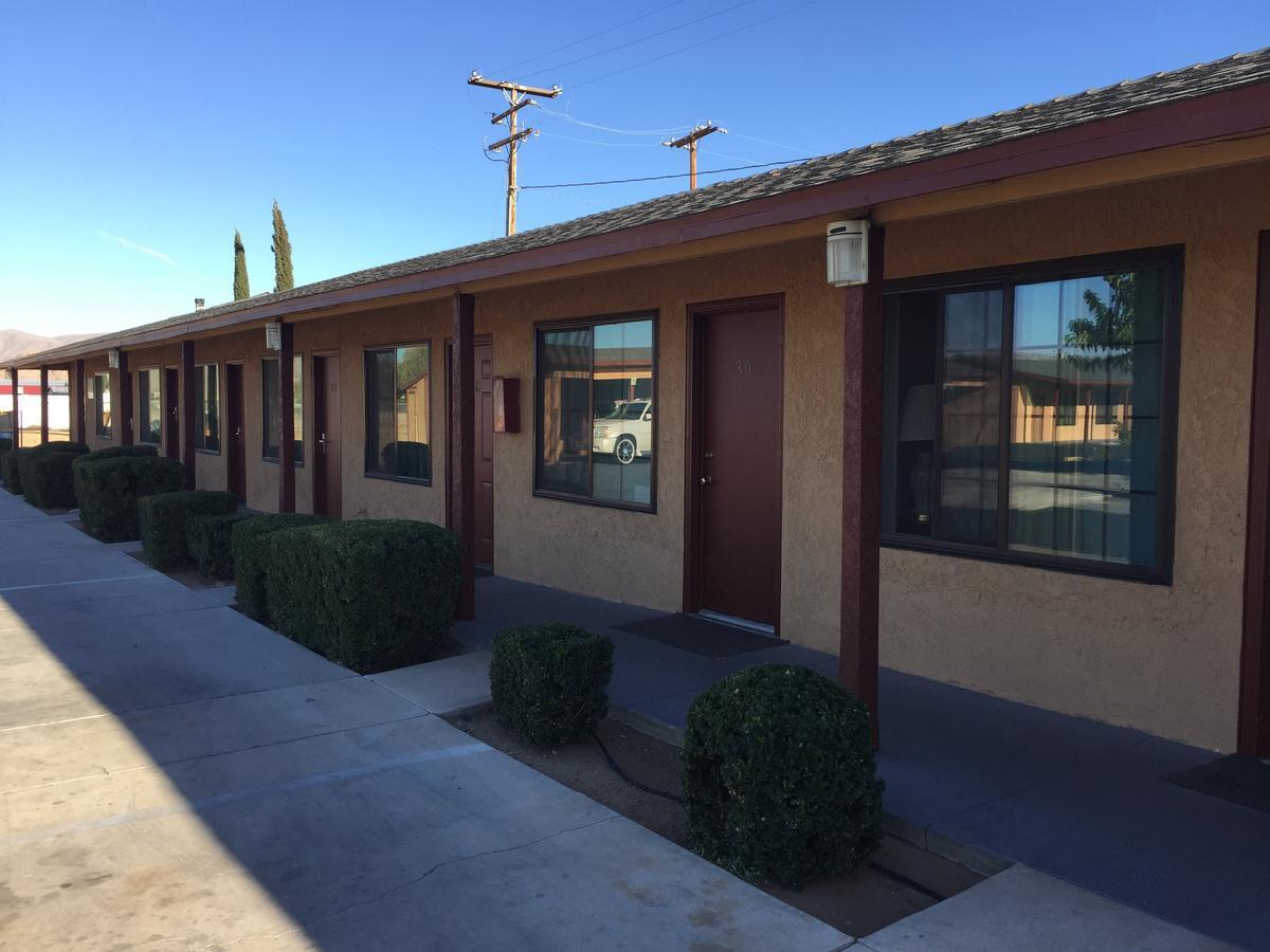 Black Horse Motel Apple Valley Exterior photo