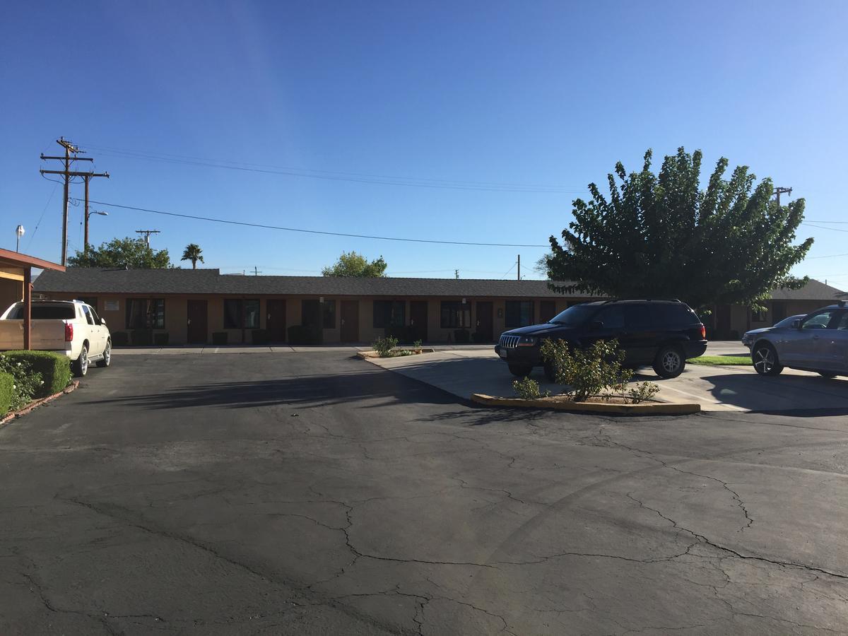 Black Horse Motel Apple Valley Exterior photo